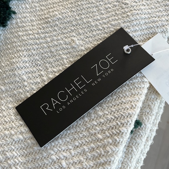 NWT Rachel Zoe Green Christmas Tree Throw - Picture 5 of 5